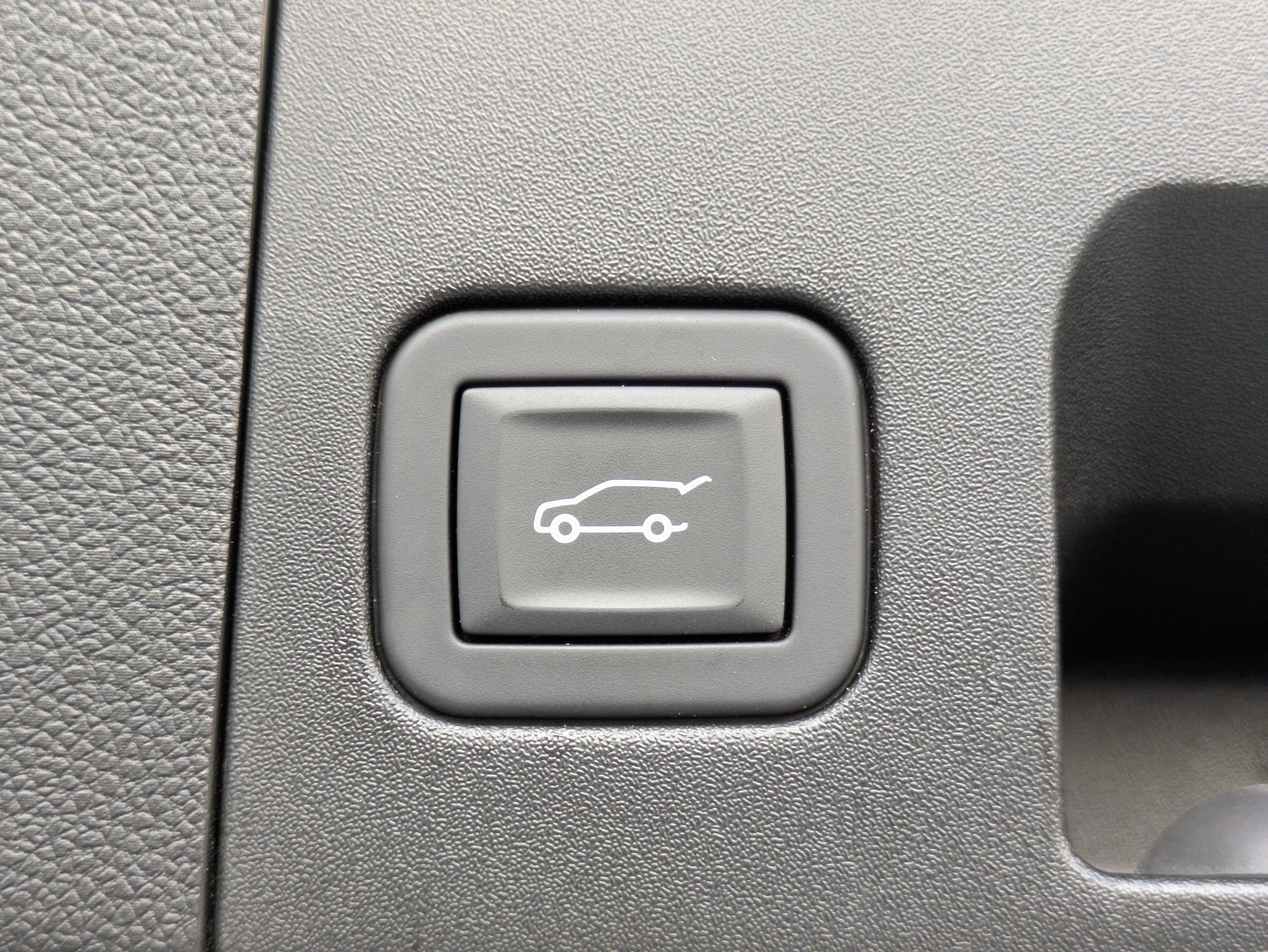 2025 Cadillac XT4 Sport