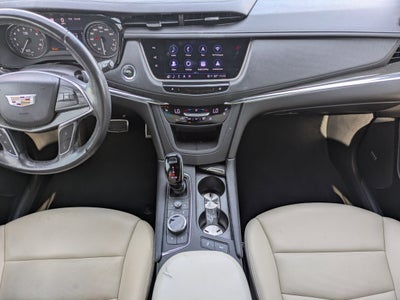 2022 Cadillac XT5 Sport