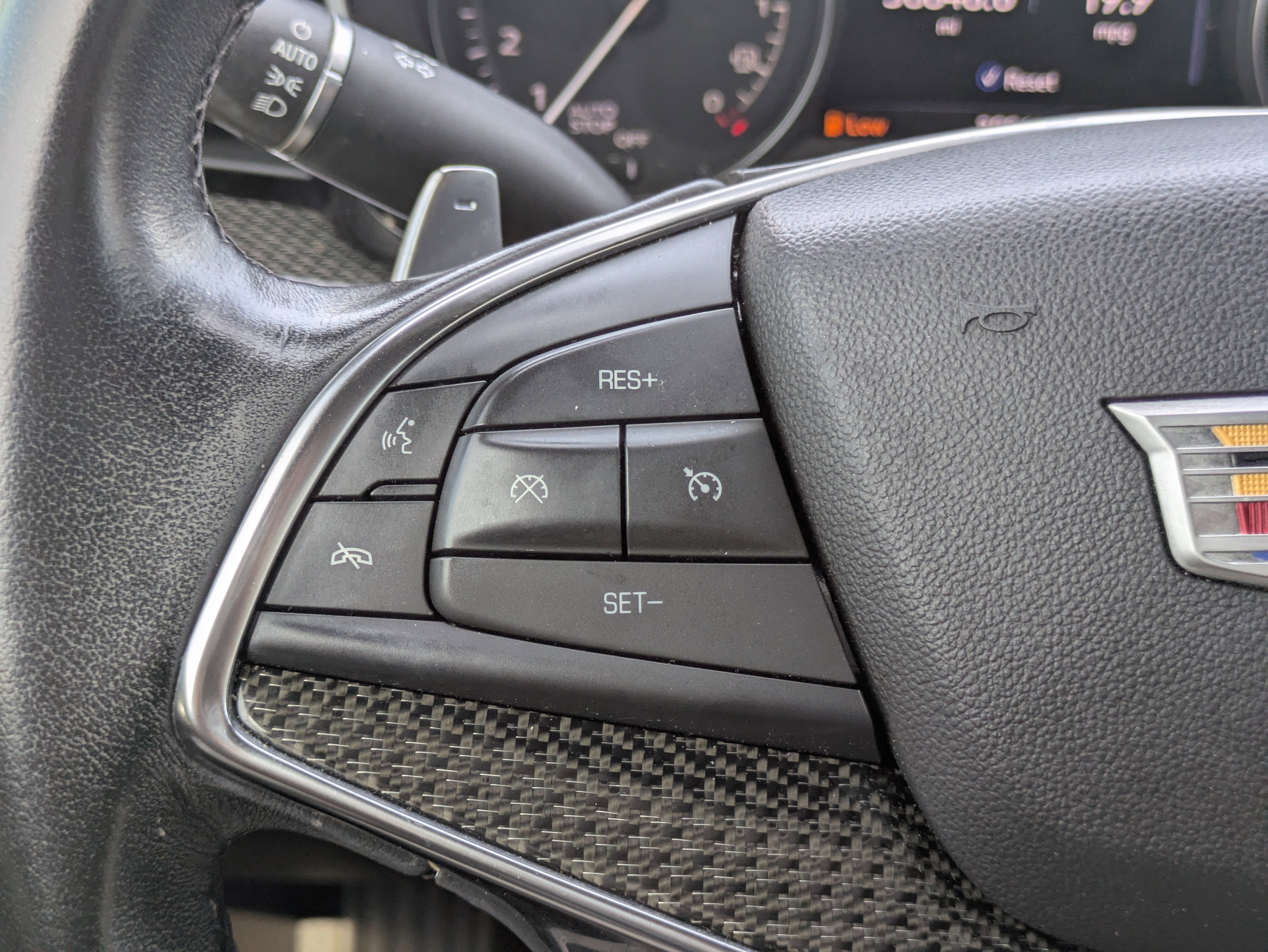 2022 Cadillac XT5 Sport