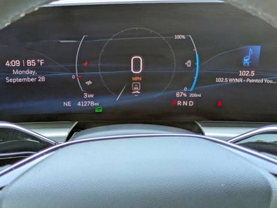 2024 Cadillac LYRIQ Luxury 1