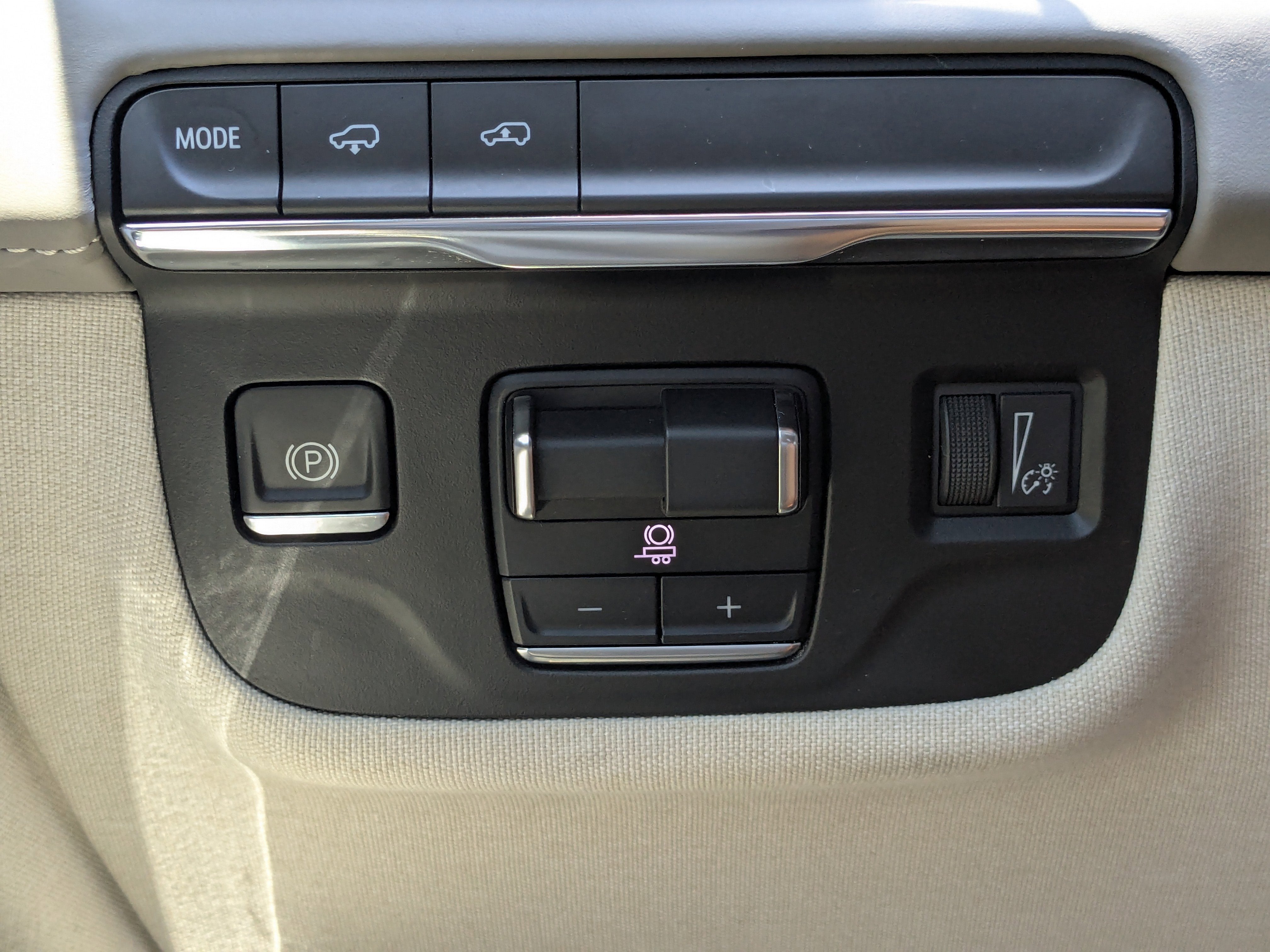 2022 Cadillac Escalade Premium Luxury Platinum