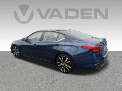 2022 Nissan Altima SR FWD