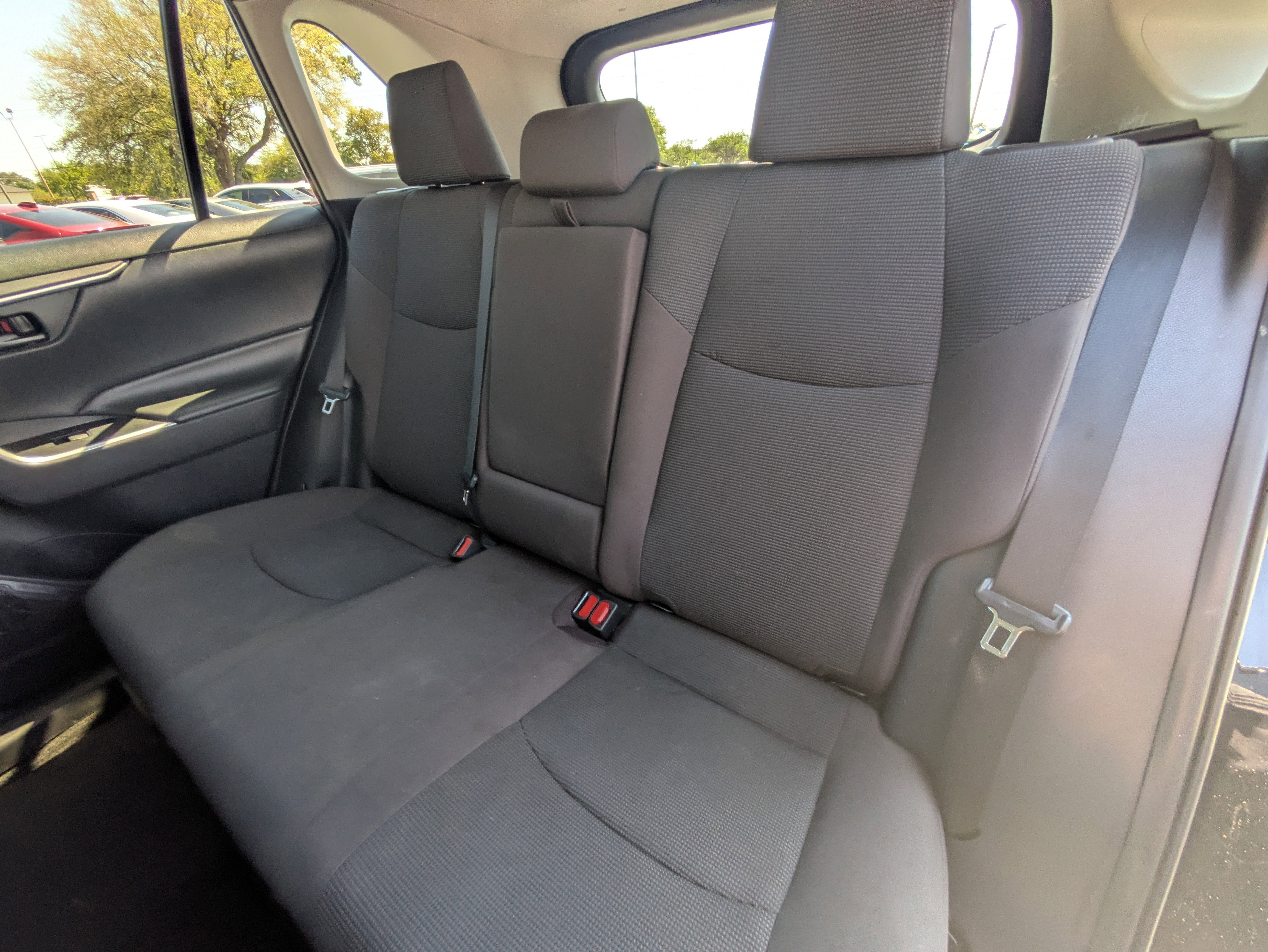 2019 Toyota RAV4 Hybrid LE