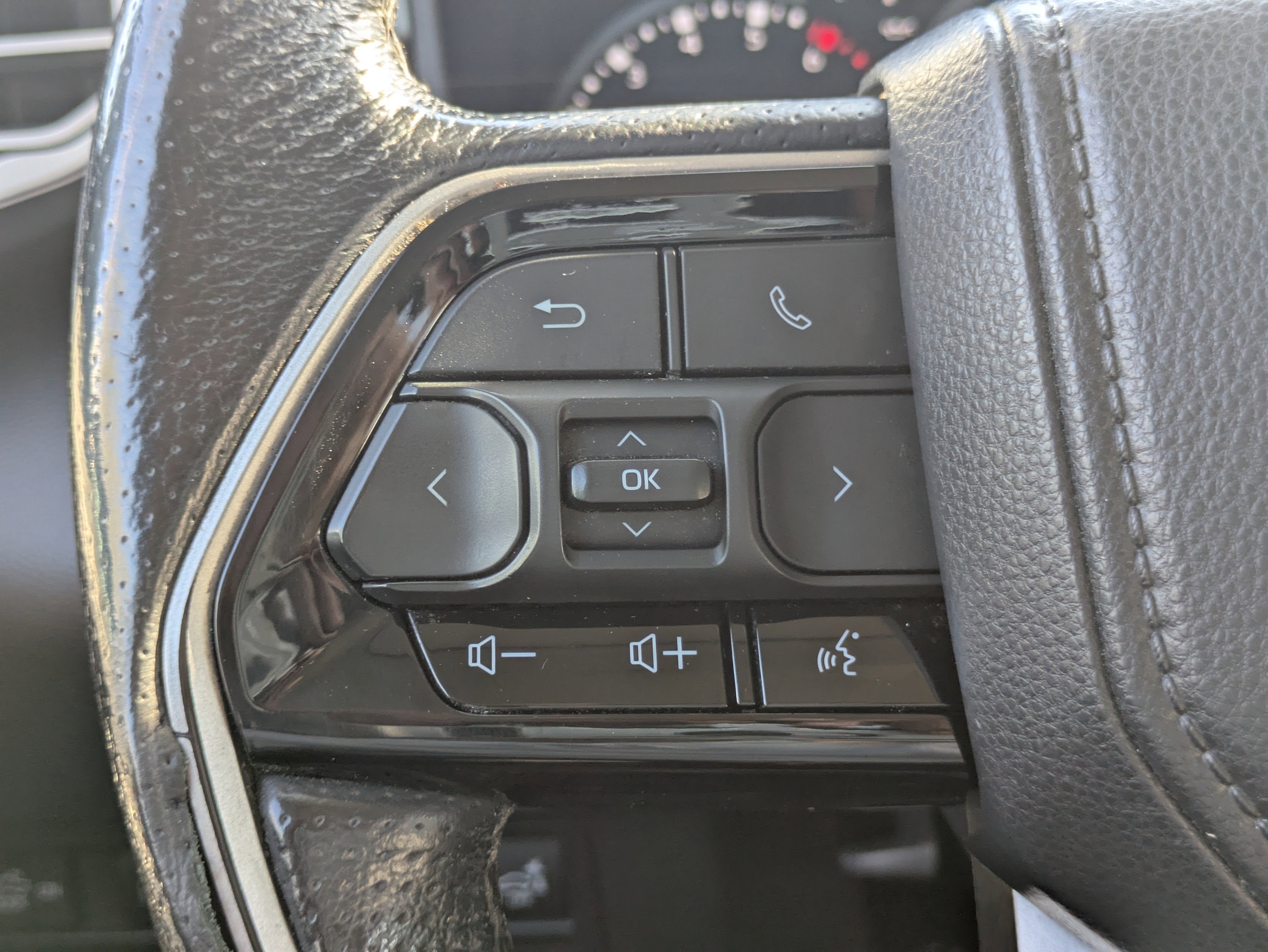 2022 Toyota Tundra 2WD SR5