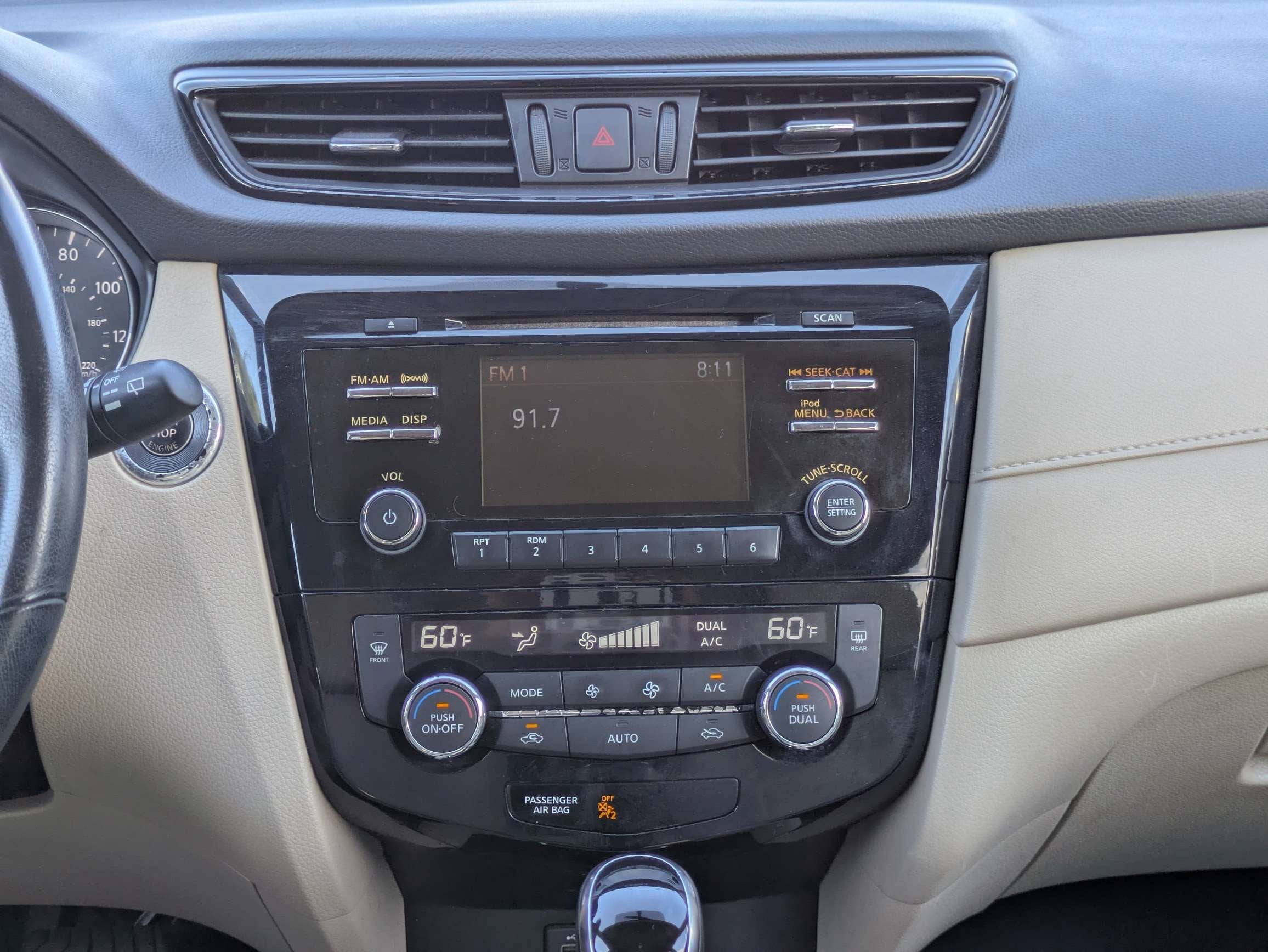 2017 Nissan Rogue SV
