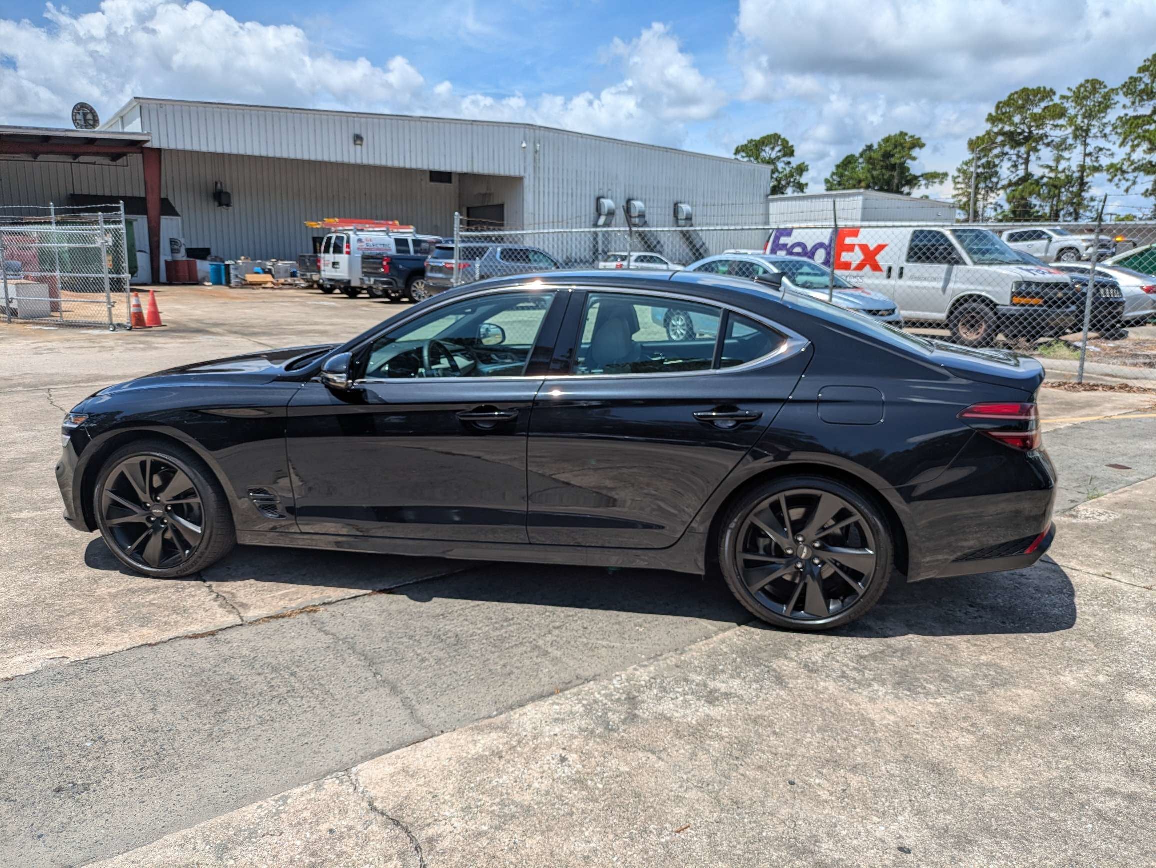 2023 Genesis G70 2.0T AWD