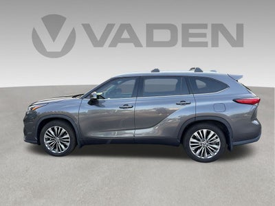 2022 Toyota Highlander Platinum