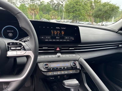 2023 Hyundai Elantra Limited