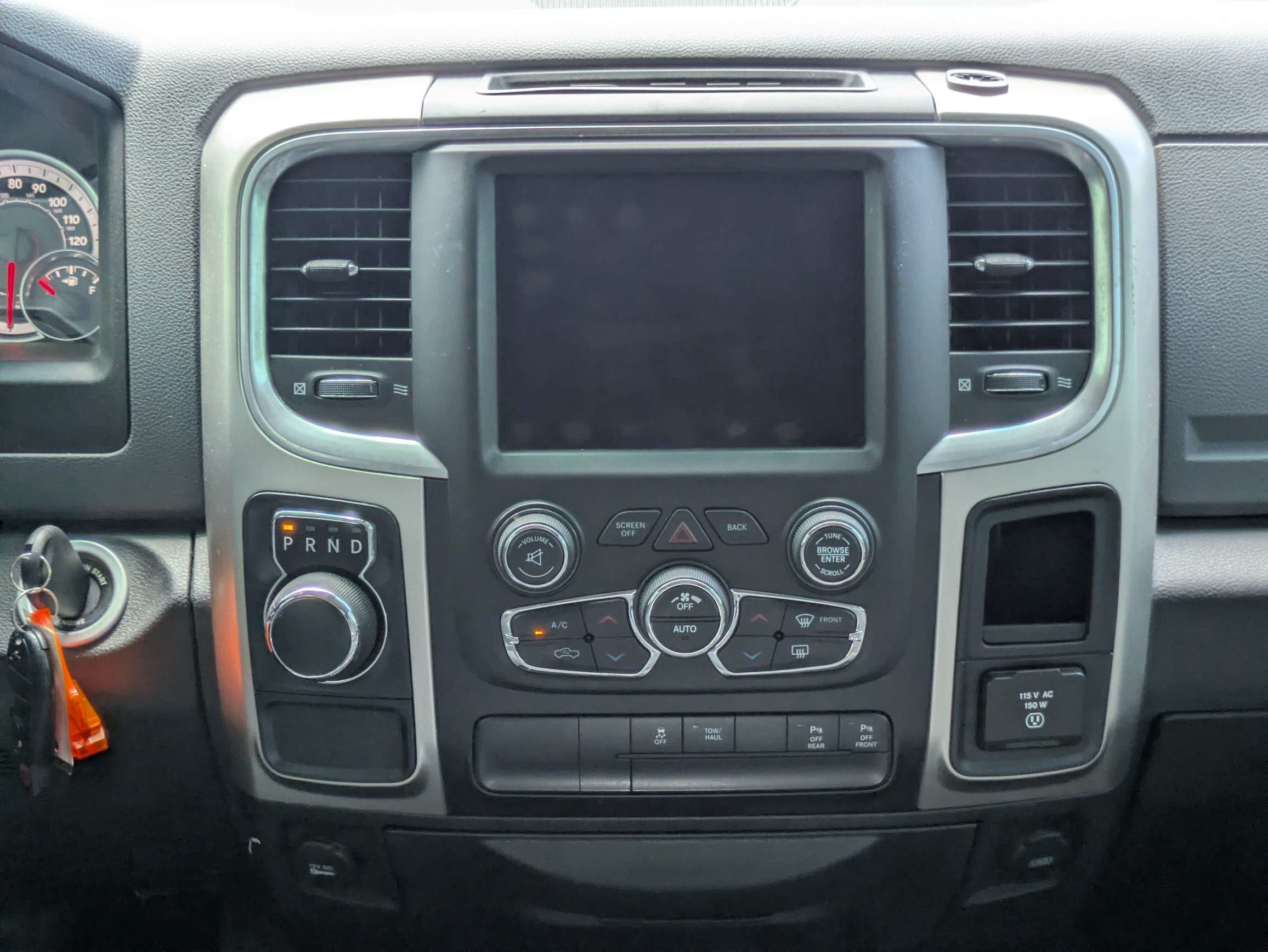2019 RAM 1500 Classic Big Horn Crew Cab 4x2 6'4" Box