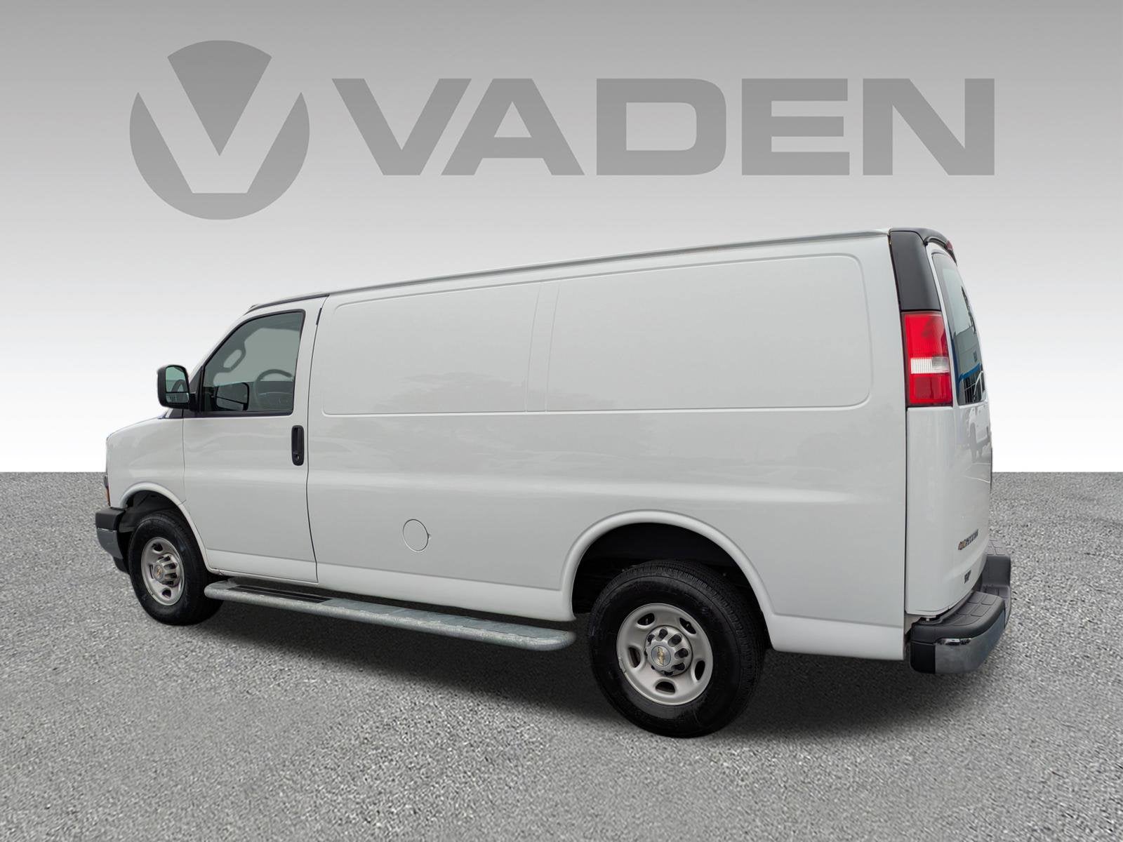 2024 Chevrolet Express Cargo 2500 WT