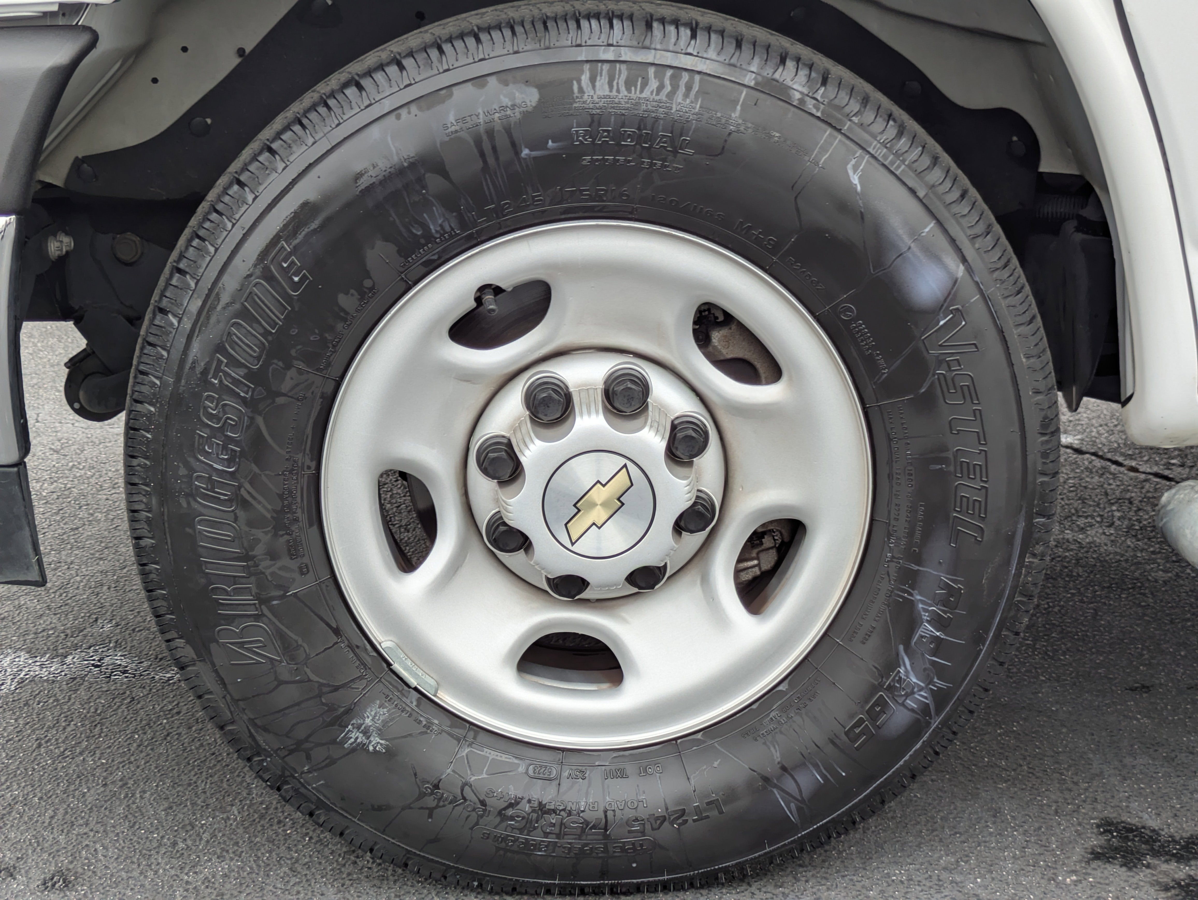 2024 Chevrolet Express Cargo 2500 WT