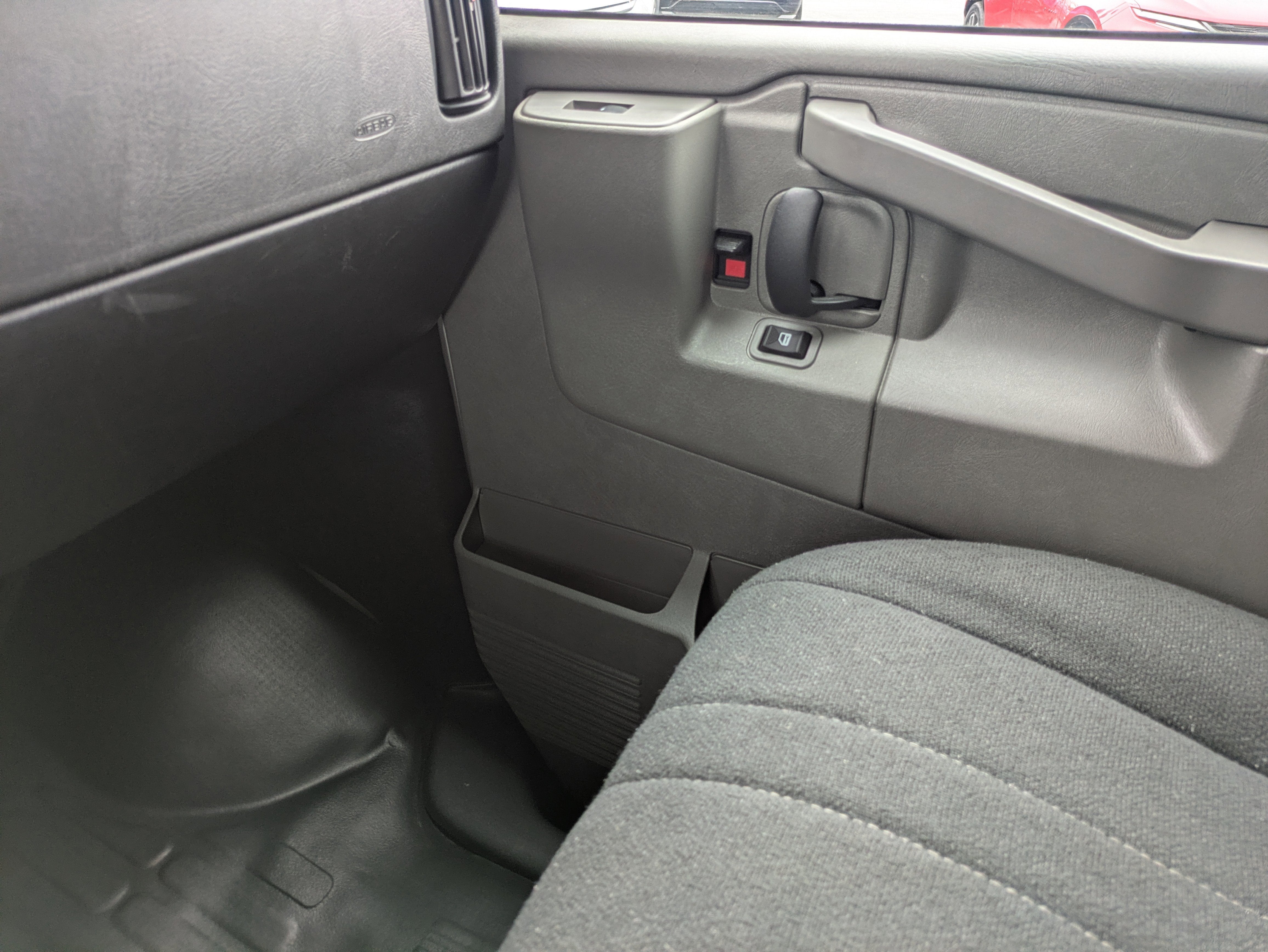 2024 Chevrolet Express Cargo 2500 WT