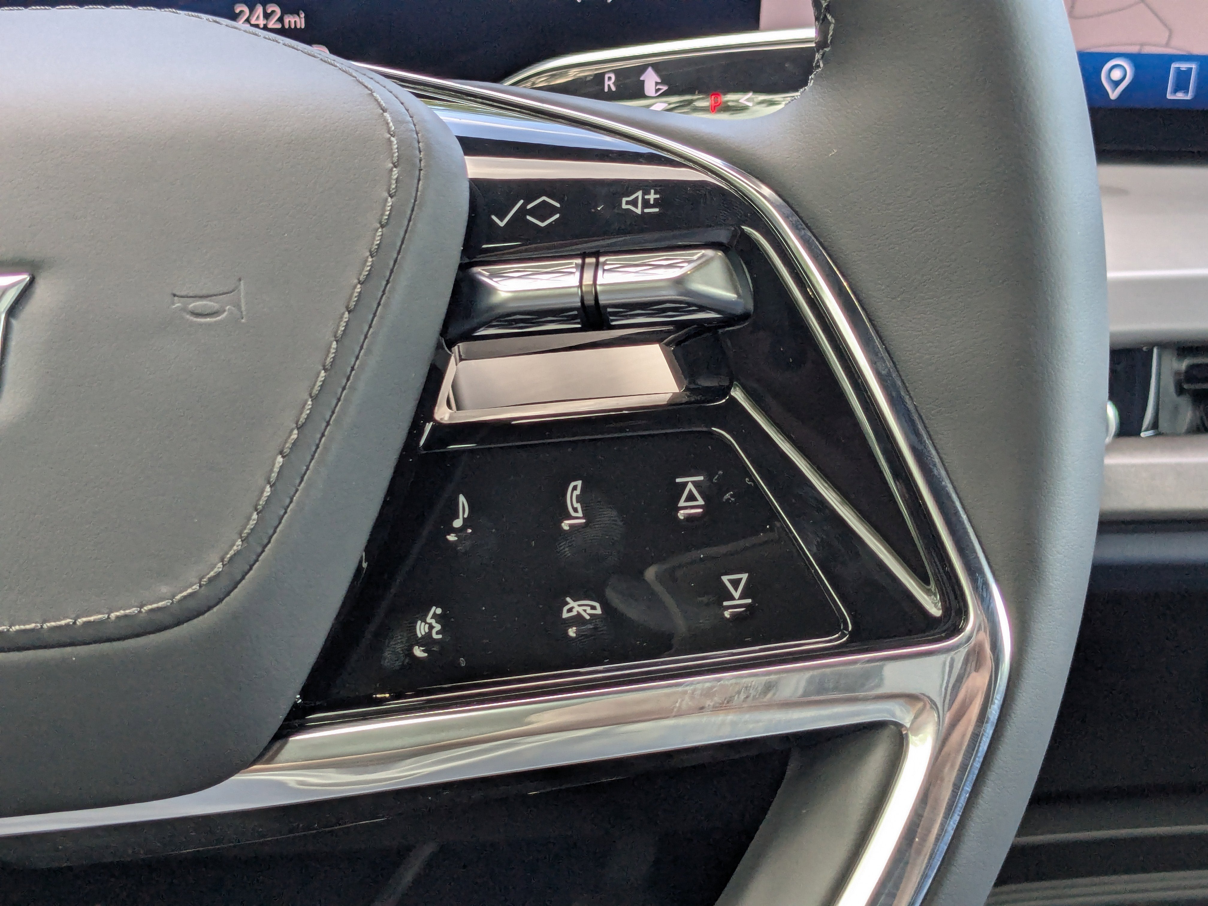 2026 Cadillac VISTIQ Premium Luxury