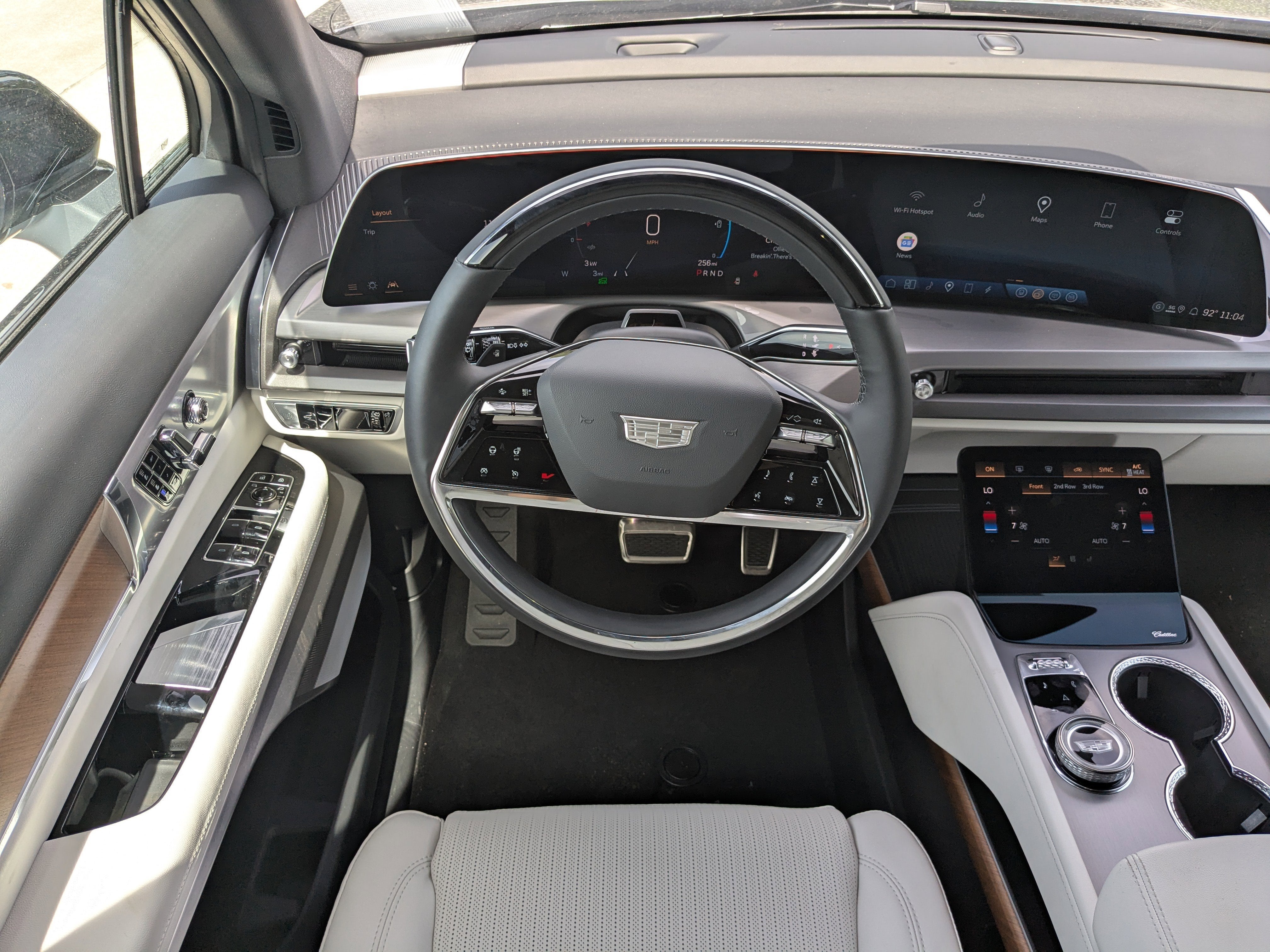 2026 Cadillac VISTIQ Sport