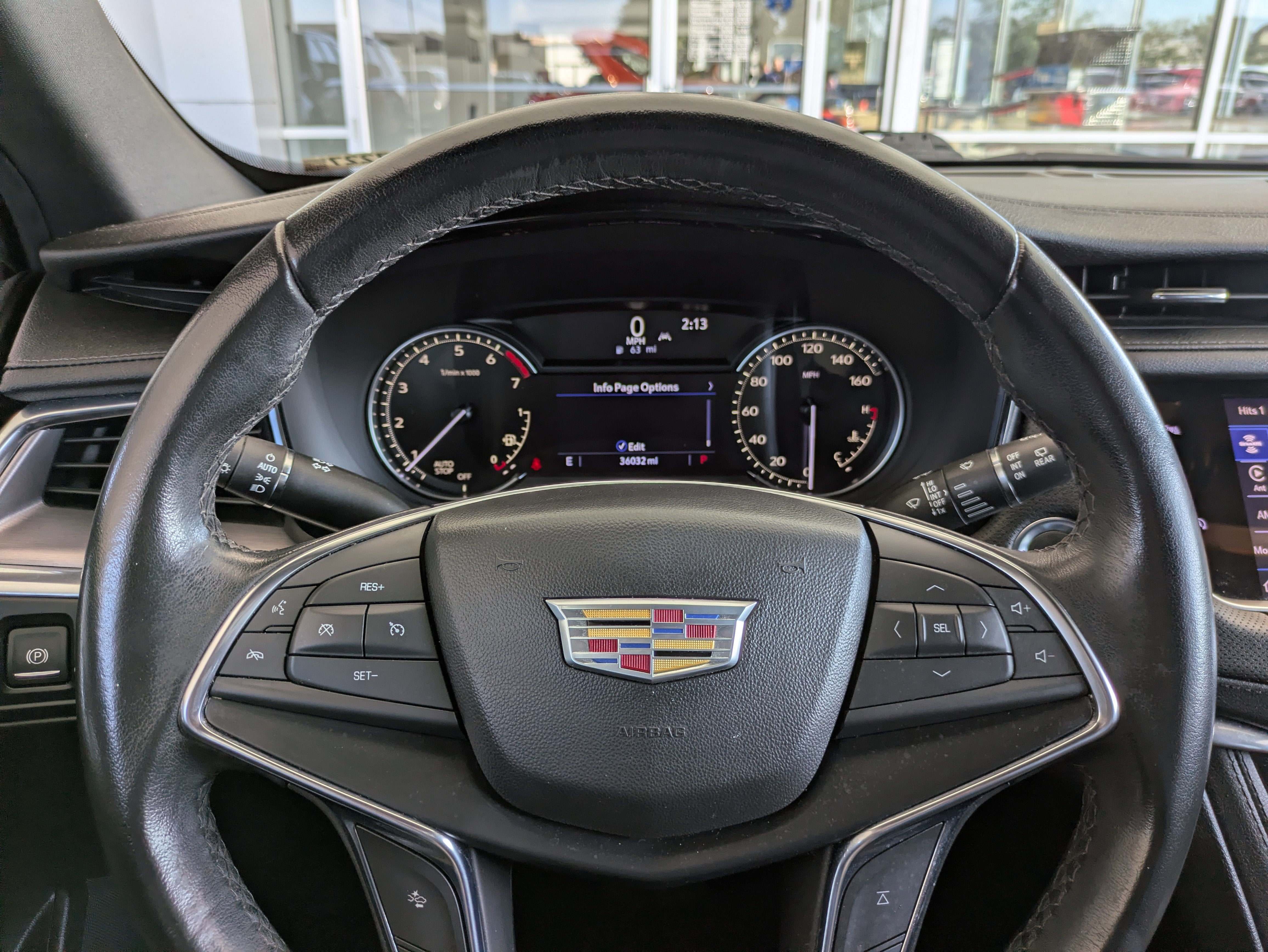 2023 Cadillac XT5 Luxury