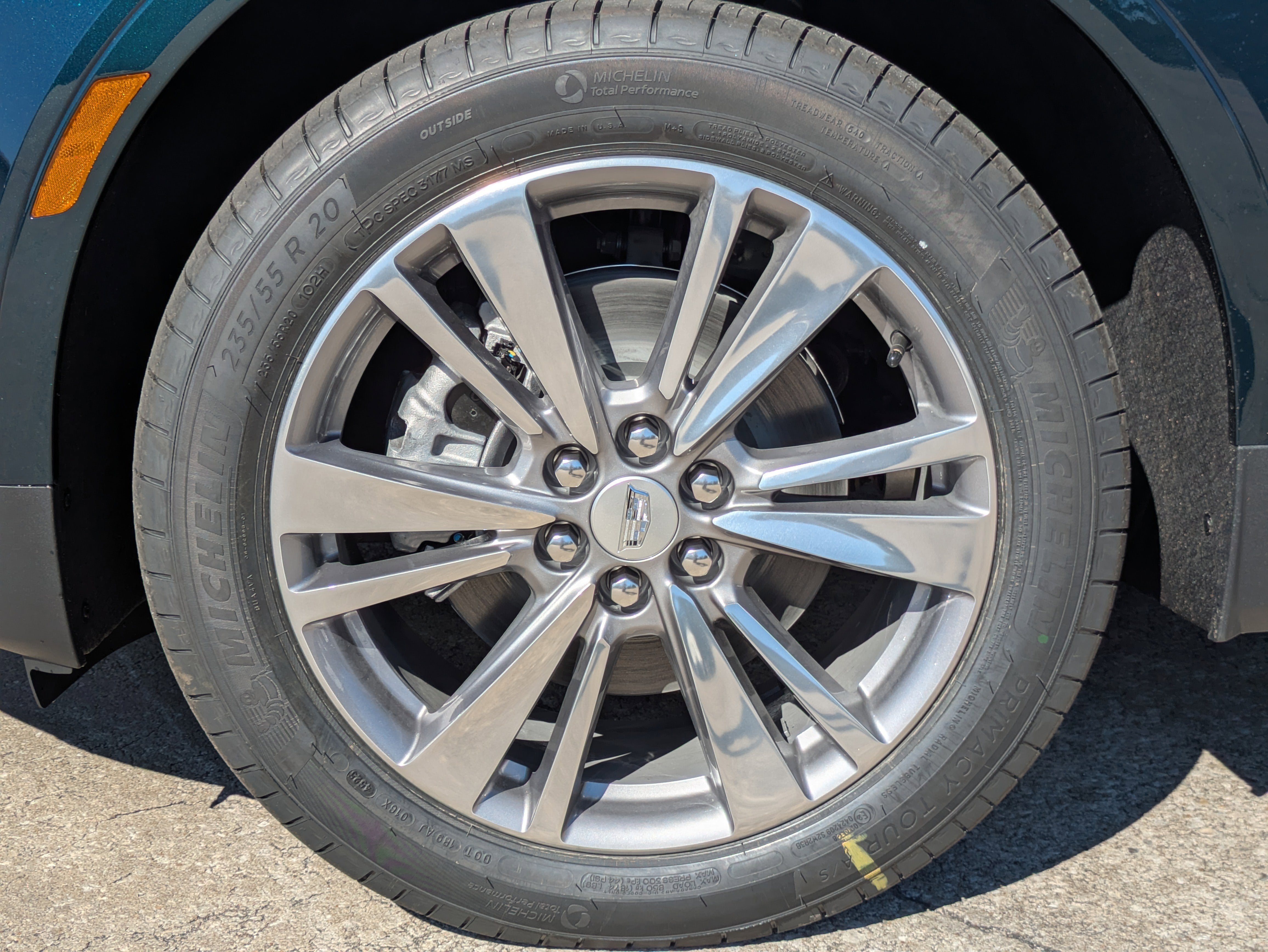 2026 Cadillac XT5 Premium Luxury