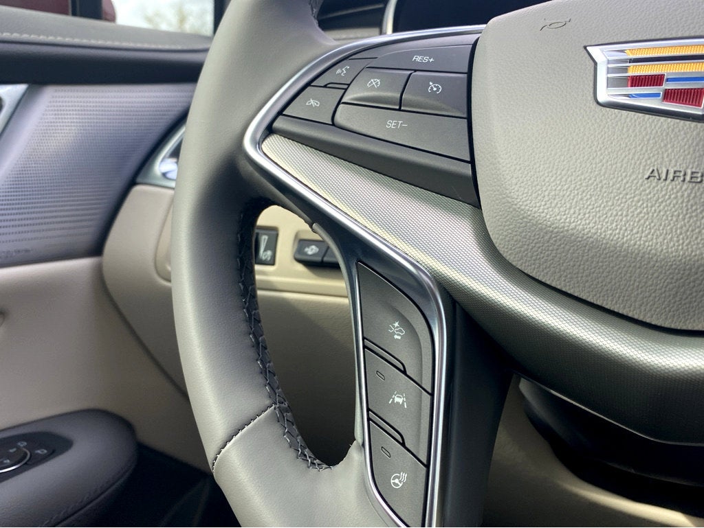 2025 Cadillac XT5 Premium Luxury