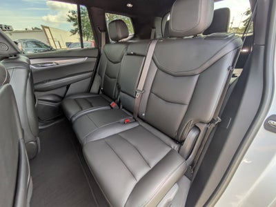 2024 Cadillac XT6 Luxury