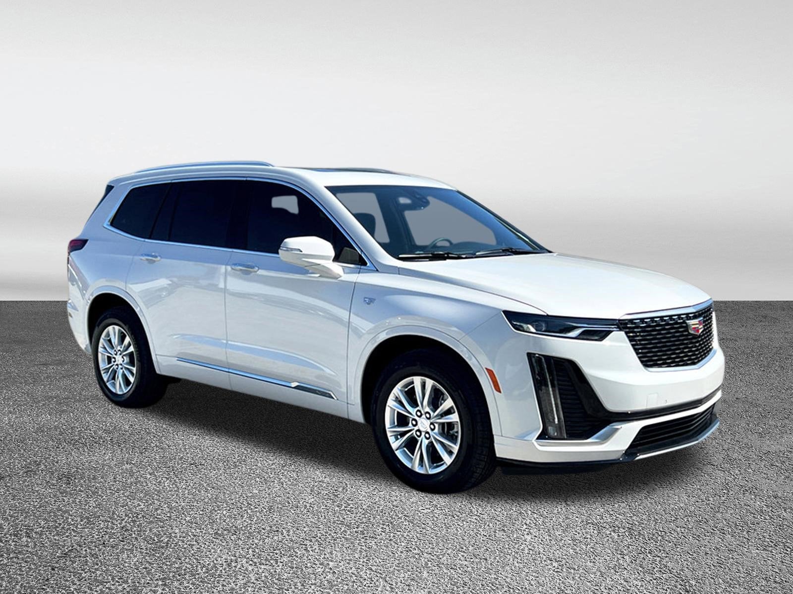 2025 Cadillac XT6 Luxury