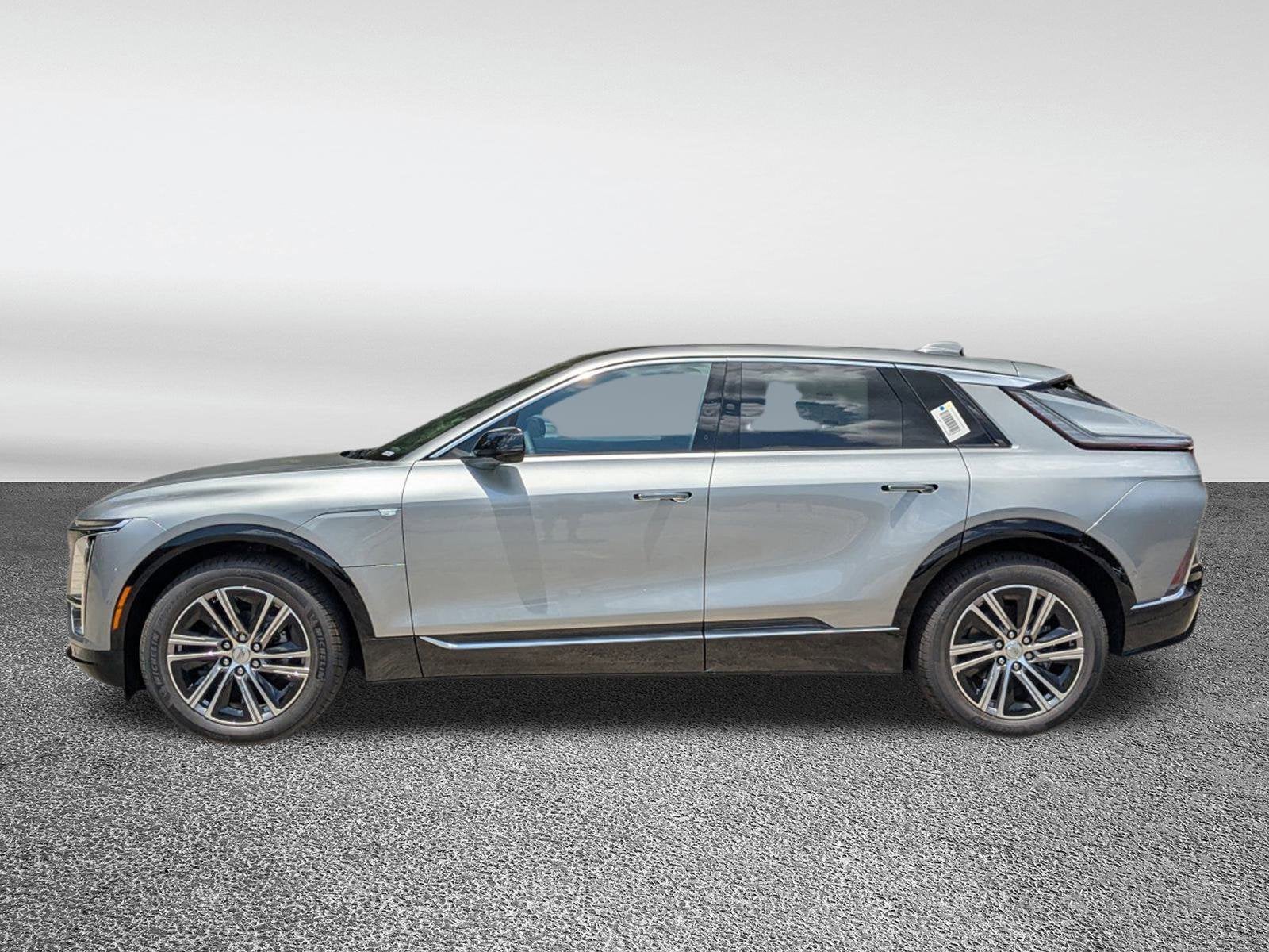 2025 Cadillac LYRIQ Luxury 1