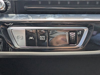 2025 Cadillac LYRIQ Luxury 1