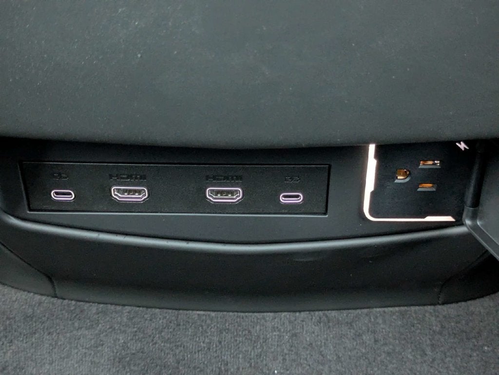 2026 Cadillac Escalade ESV V-Series