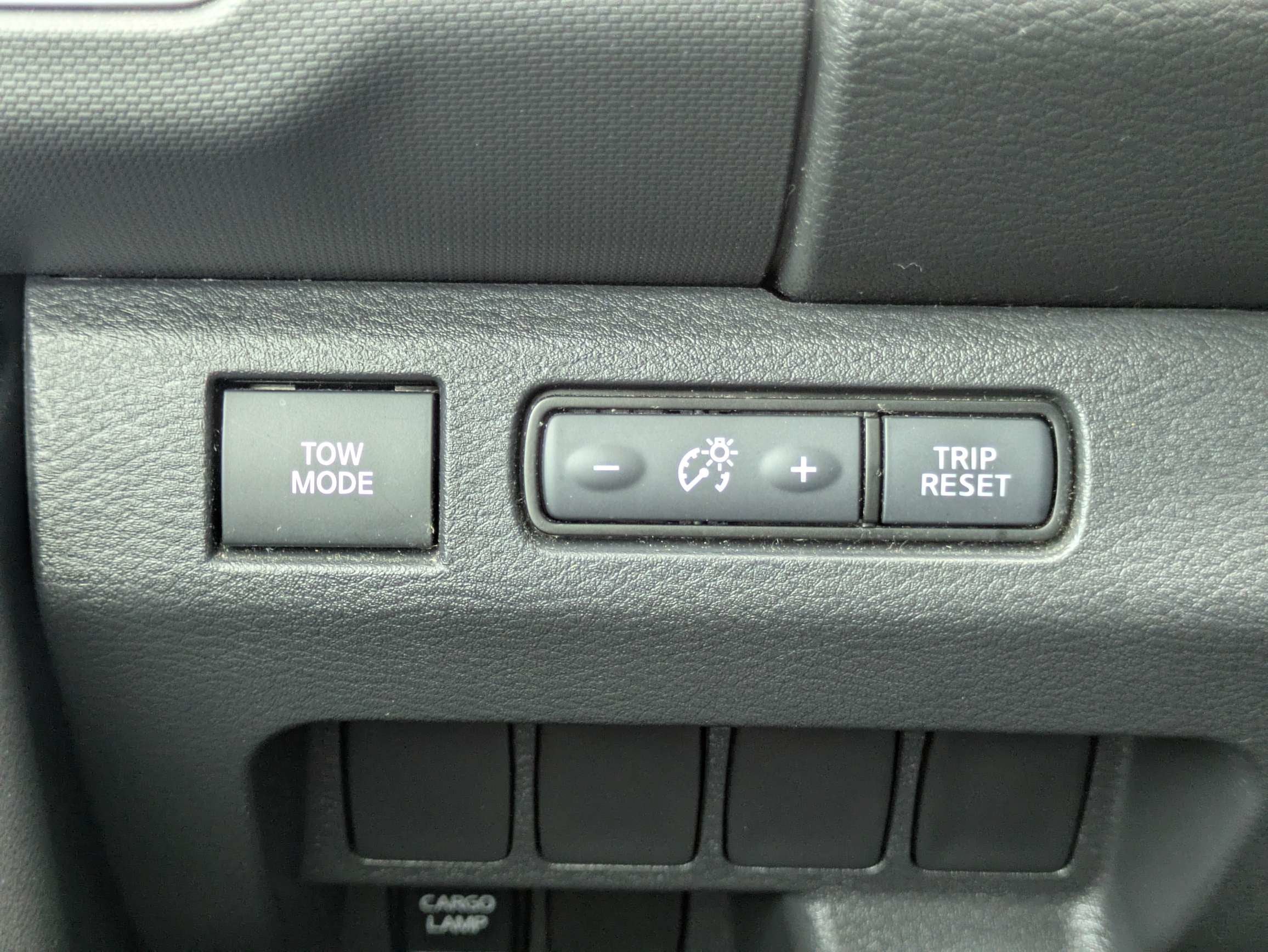 2022 Nissan Frontier Crew Cab SV 4x2