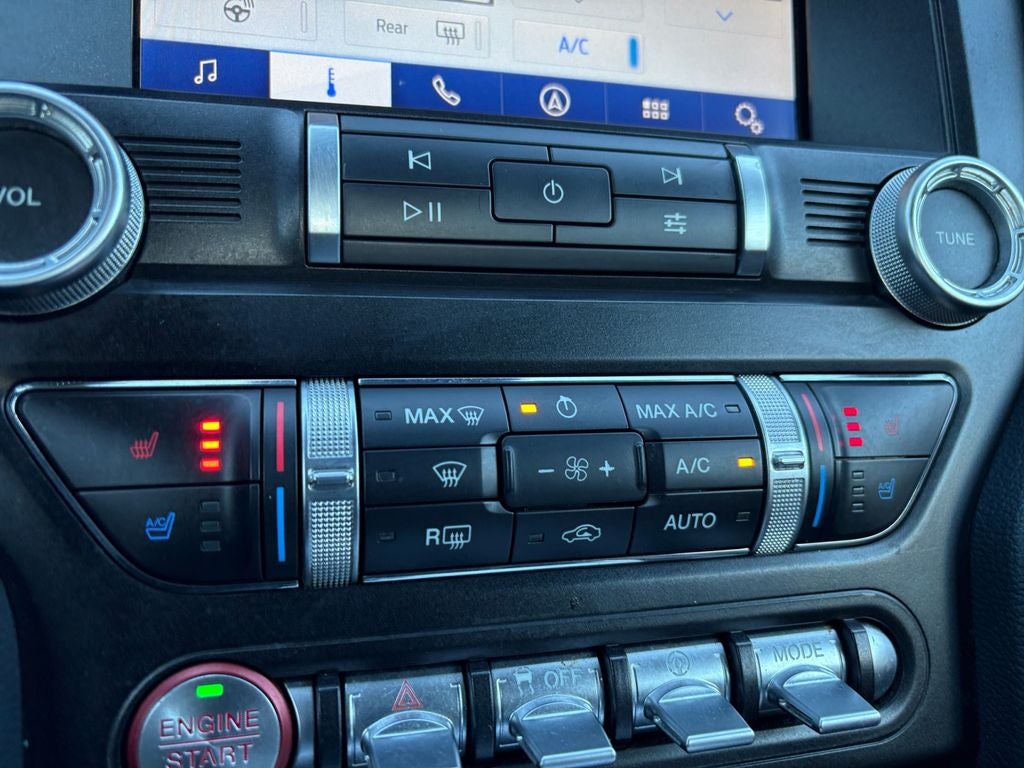 2020 Ford Mustang EcoBoost