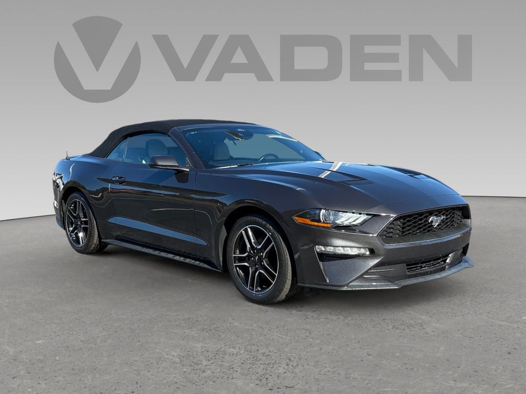 2022 Ford Mustang EcoBoost