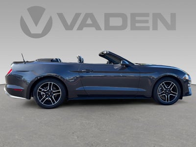 2022 Ford Mustang EcoBoost