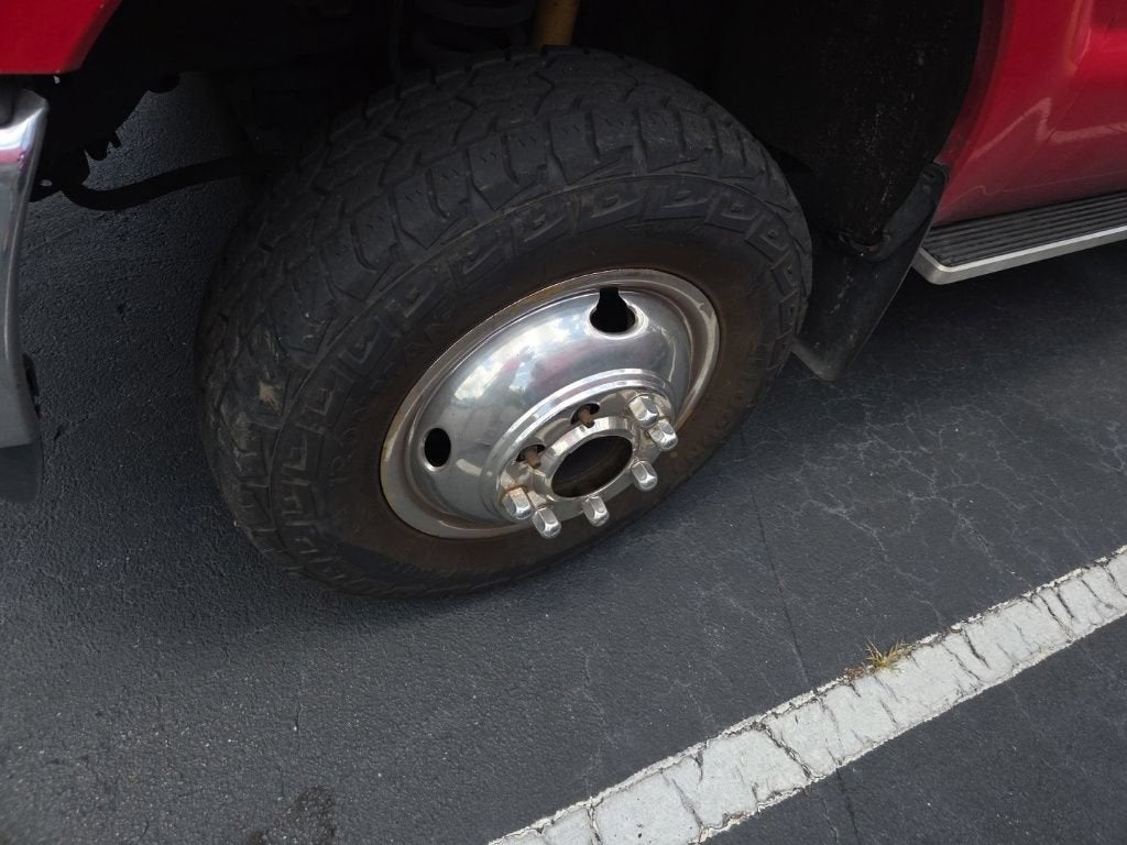 2011 Ford Super Duty F-350 DRW XL