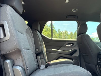 2022 Chevrolet Traverse LT Cloth