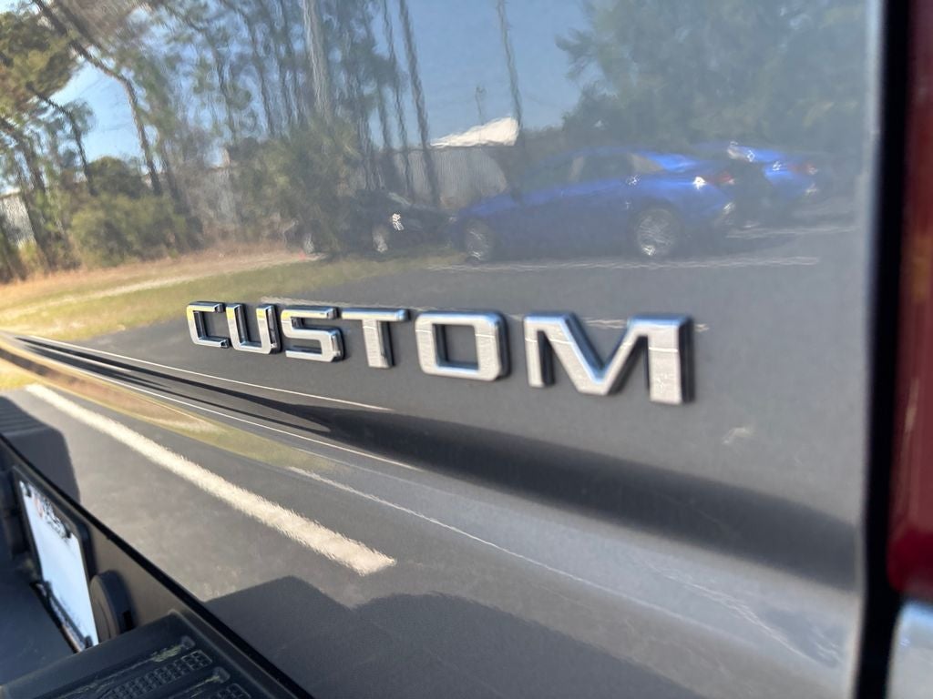 2022 Chevrolet Silverado 1500 LTD Custom