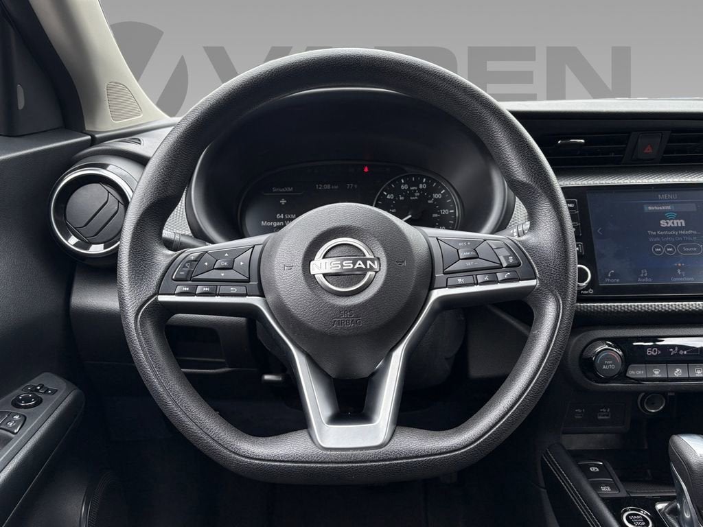 2022 Nissan Kicks SV