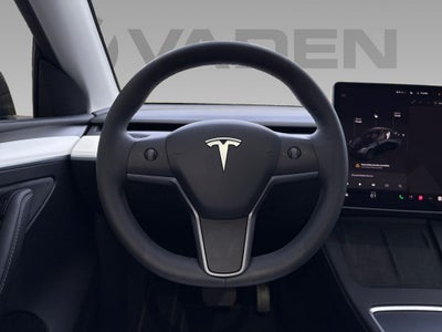 2025 Tesla Model Y Long Range