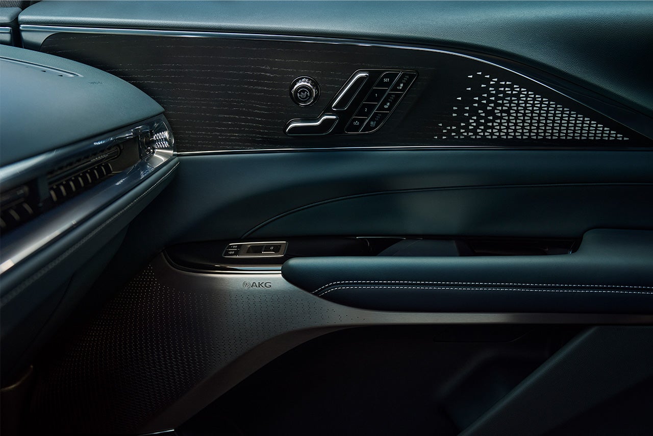 Dan Vaden Cadillac Savannah in Savannah GA